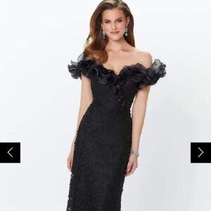 Black Gown - Montage by Mon Cheri